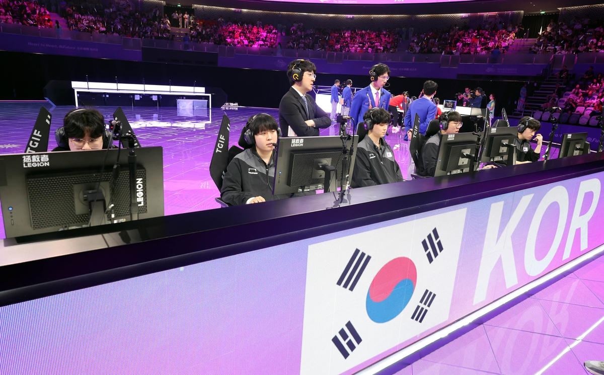 '<em class='find'롤</em' 온라인카지노 벳위즈, 페이커 없이도 은 확보…중국에 설욕