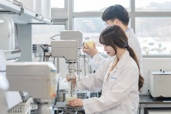 한국콜마, 온라인카지노 신용카드 랭킹 세포 젊어지는 '역노화 화장품' 기술 개발