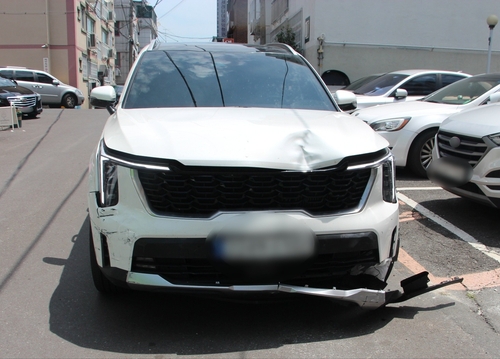 창원서 <em class='find'접촉사고</em 수습하던 한국-no-1-온라인카지노자 SUV에 치여 숨져