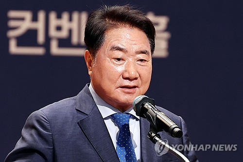 민주당, '새미래 탈당' 이석현 전 부의장 복당 심사