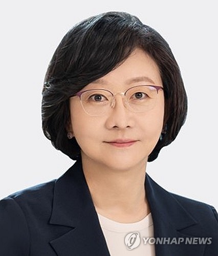 '유임' 오유경 식약처장 "막중한 책임감…식의약 안전에 최선"