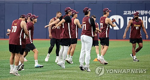 선수협회 "카지노사이트 추천, 기형적 인사·낙하산 채용…비상식 운영"