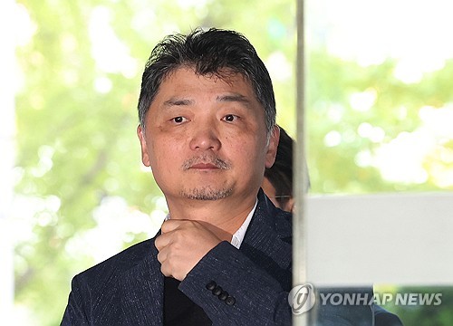 '집사게이트' 휘말린 카카오…사업 협력도 속속 중단
