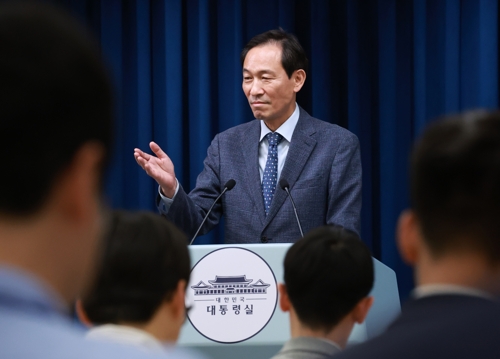 우상호 "여론 가라앉지 않는 후보자 있어"…주말 결론 시사