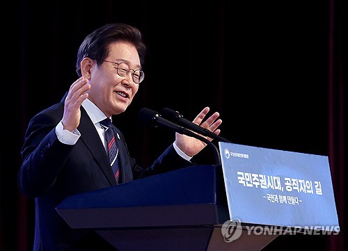 이 대통령, 정의선·구광모와 연속 회동…"기업과 원팀"
