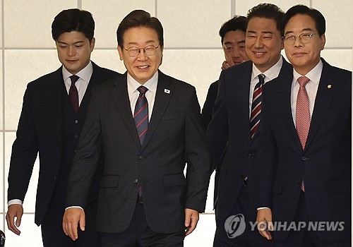 이대통령, 여야 원내대표와 어제 회동…강선우·이진숙 의견청취