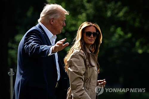 우크라·가자 관점 바꾼 트럼프…"은둔의 영부인 입김 영향"