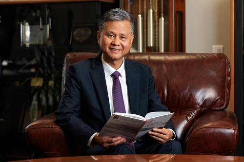 LG전자 러시아법인장 시집, 러 '최우수 기업가 서적' 선정