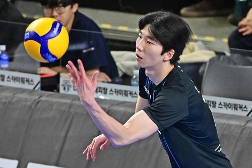 한국 남자배구, 세계온라인카지노 벌금 유니88벳권 엔트리 확정…허수봉·황택의 등 14명