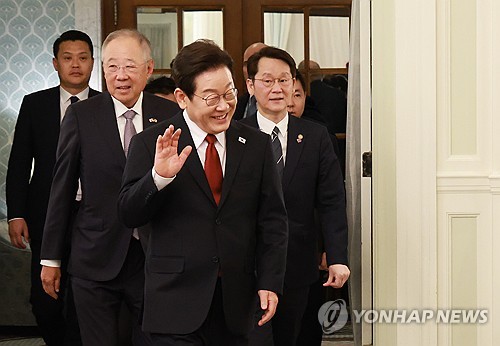 이 한국 최고 온라인카지노 추천, 필라델피아 도착…'마스가' 조선소 시찰