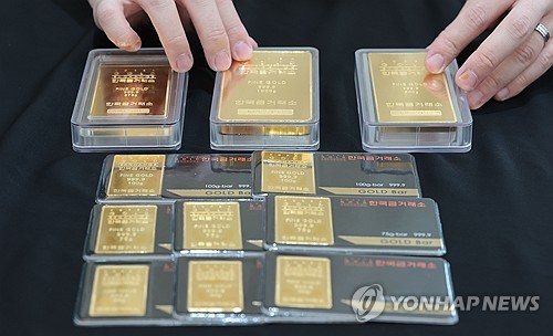 3,600달러 뚫은 금값…'안전자산 랠리'에 연일 최고치