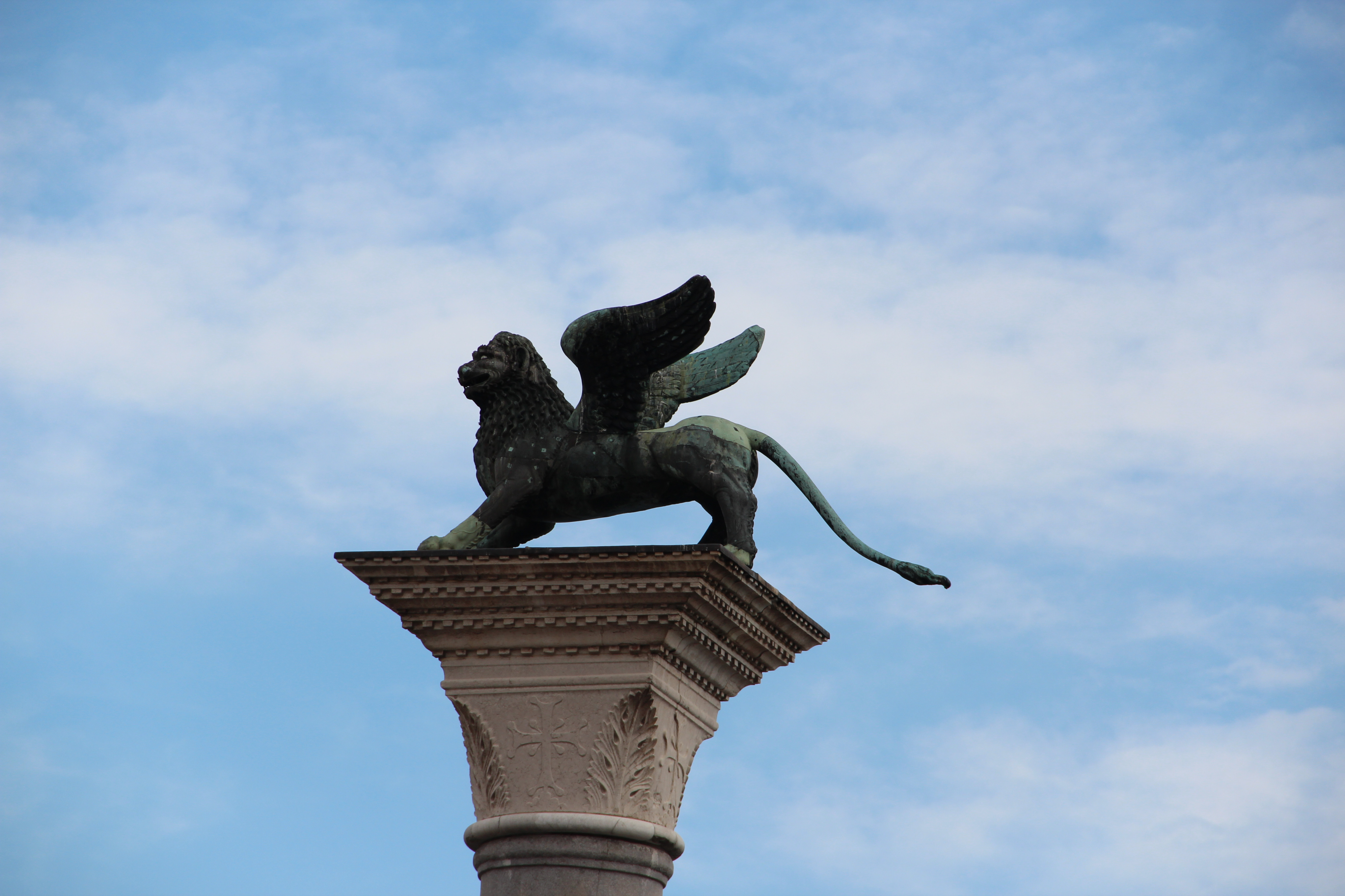 '베니스 상징' 사자상이 메이드 인 차이나?…"양쯔강 인근 <em class='find'납</em 성분"