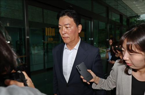 김성훈 전 경호처 <em class='find'차장</em "배 탄 건 맞아…마이다스 온라인카지노 유니88는 아냐"