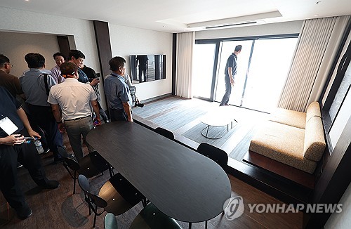 <em class='find'신규 온라인카지노 벳무브</em 정상들 대부분 경주에 숙소…만찬 메뉴 내달 2일 공개