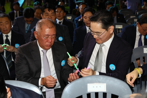 '관세·상법' 경영 불확실성…재계 총수들, 추석에도 경영 구상