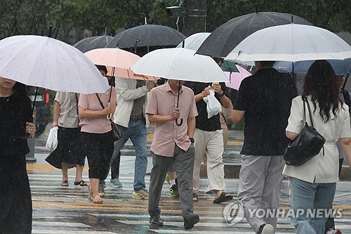 수~목 '호우특보' 수준 100㎜ 비…태풍 영향 없어
