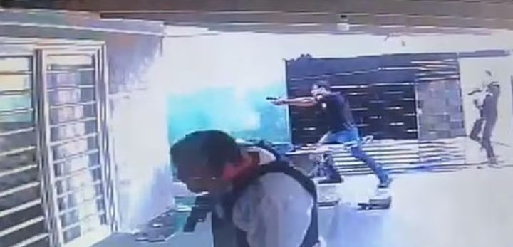 <em class='find'카지노 꽁 머니</em 22년 간 성노예로 부려…세 자녀까지 낳게 한 '브라질 악마'