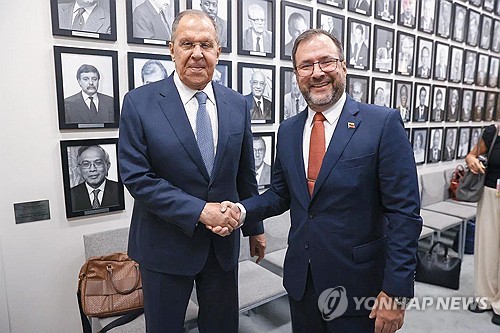 러 외무장관 "베네수엘라 지지·연대…미군 강력 규탄"