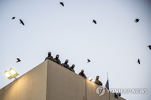 트럼프, 다른 주의 방위군 동원…"법원 제동 우회해 불법"