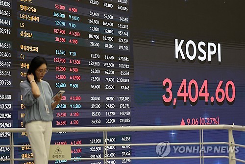 외국인, 순매수 10개 종목 수익률 개미 4배…'원픽'은 반도체주