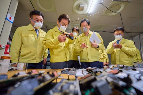 이 대통령, 내주 소비쿠폰 주제로 국민 의견 직접 듣는다