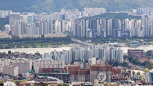 "9.7 대책 격주 점검…서울 선호지역 공급 서두를 것"