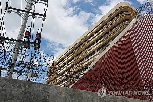 "캄보디아 정부가 사기 작업장 방치" 비판…'장기 집권' 가문 배후설도