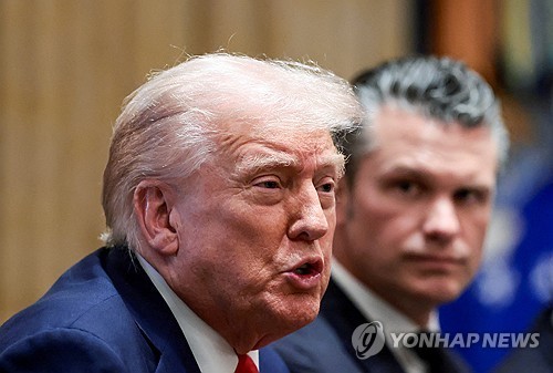 트럼프 "온라인카지노 불법 무장해제에 미군 투입 안 해"…토마호크 지원도 '신중론'