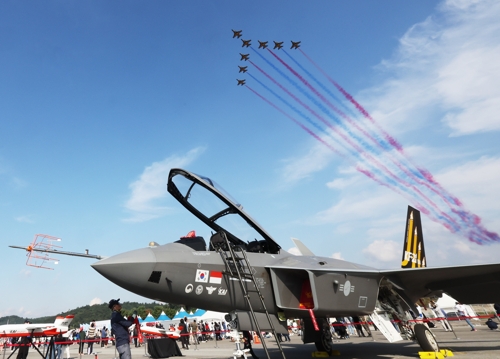방산전시회 ADEX 오늘 공식 개막…35개국서 600개 기업 참가