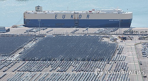 '관세폭탄'에 대미 온라인카지노 순위 수출 7개월 연속↓…전체 수출은 4개월째↑