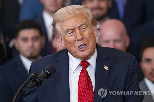 트럼프 "온라인카지노 불법, 나쁜 짓 계속하면 잔혹한 종말"