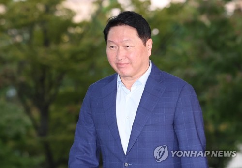 최태원, 일본 다카이치 총리에 축하서한…"양국협력 기대"