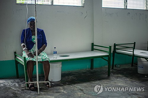 아이티에 또 콜레라, 올해 47명 사망…폭우 예보로 확산 우려