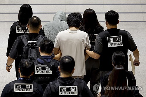 "캄 범죄단지서 한국인 57명 추가 체포"…韓 "사실 아냐"