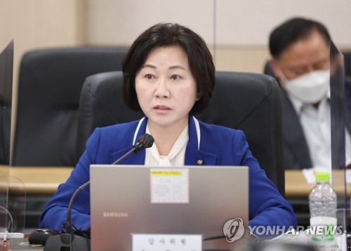 "무궁화신탁, 농협 인맥으로 영업…부실 온라인카지노 게임 키워"