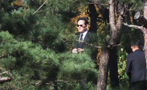 故이건희 선대회장 5주기 카지노 바카라…유족·경영진 선영에 집결