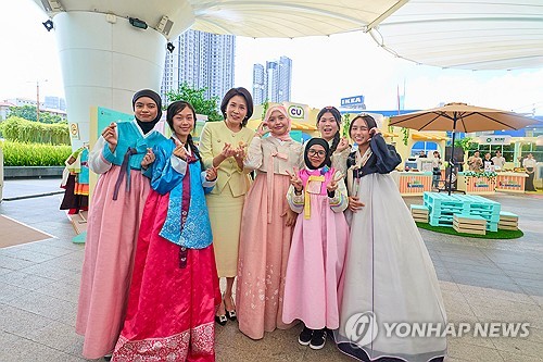 <em class='find'김혜경</em 사설 카지노, 말레이서 K푸드 홍보…"동남아서 우리 과일 인정받아"