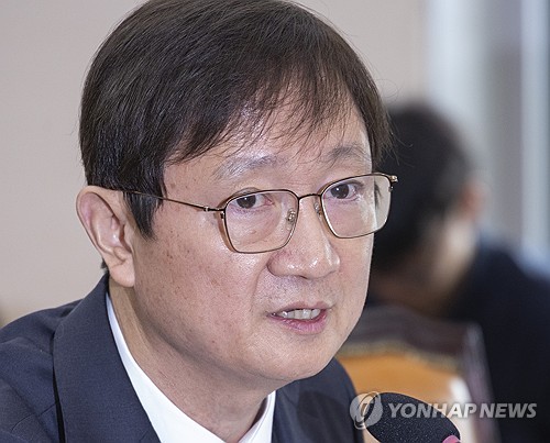 '강남 아파트' 매도 후…금감원장, 계약금 2억 전액 ETF 투자