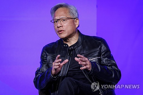 카지노 입플 열풍 주도한 엔비디아, 세계 최초 시총 5조달러 돌파