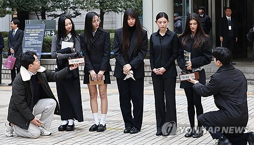 법원 "어도어-온라인카지노 게임, 전속계약 유효" 온라인카지노 게임 전부패소