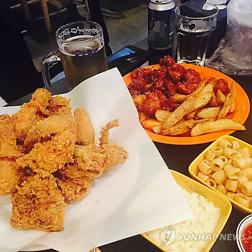 톰 크루즈 이어 젠슨 황도…외국인 '최애' 된 K-치킨