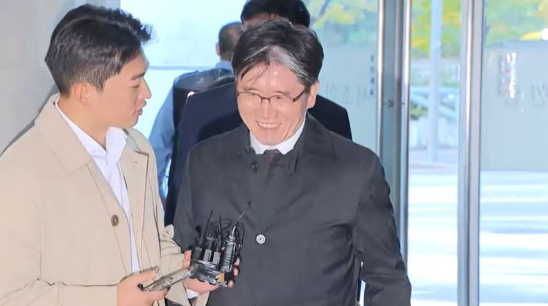 오동운 카지노 바카라, 해병특검 출석…"정상적인 수사과정"