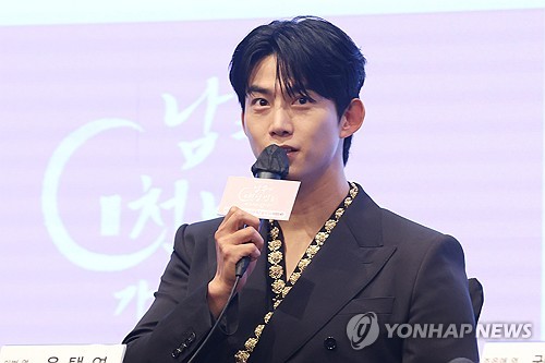 옥택연, 내년 봄 <em class='find'온라인카지노 후기 유니88</em…"오랜시간 믿어준 사람과 평생을 함께하기로"