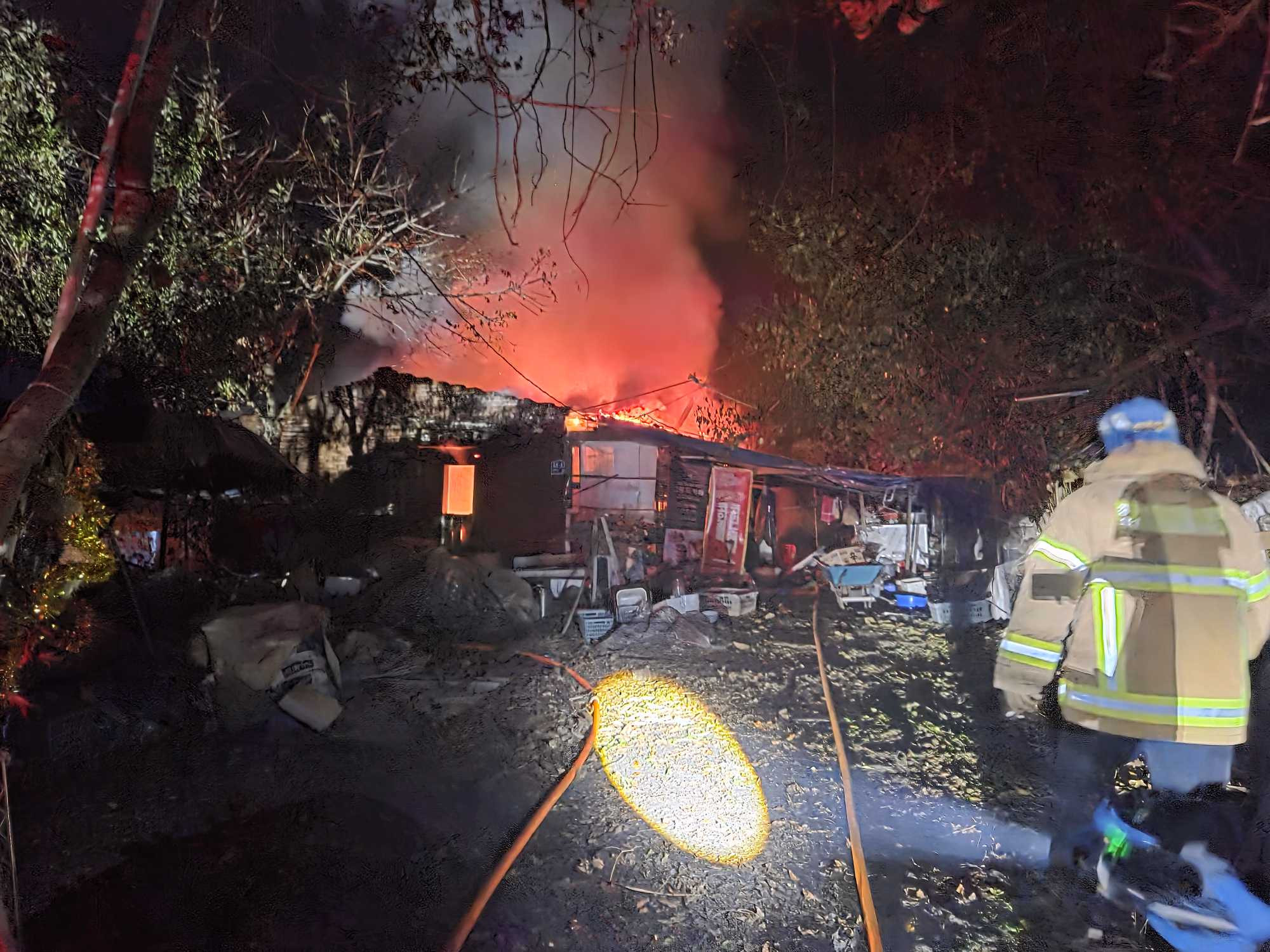 강원 횡성서 주택 화재로 <em class='find'노온라인카지노</em 사망…화목 난로 부주의 추정