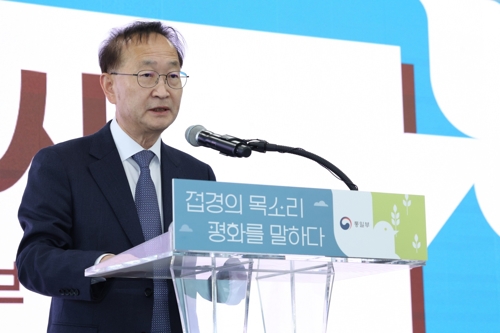 통일차관 "흡수통일 추구하지 않고 온라인카지노 후기 벳위즈 적대행위도 안 해"