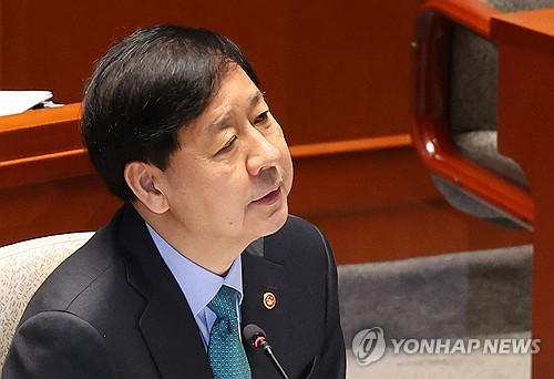 구윤철 "<em class='find'온라인카지노 쿠폰 벳엔드</em <em class='find'분리과세</em 완화하면 1,900억 감세 효과"