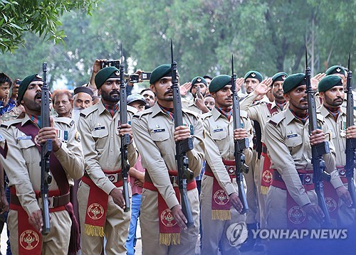 파키카지노 꽁 머니, '아프간과 무력충돌 불씨' 무장단체 20명 사살
