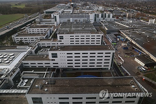 ASML 화성캠퍼스 준공…산업부 "반도체 산업 협력 강화"