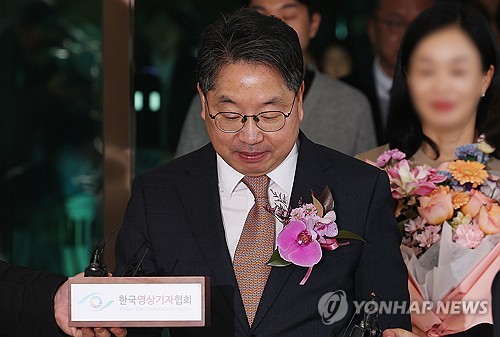 이 대통령, 노만석 온라인카지노 벌금 벳위즈총장 직무대행 면직안 재가