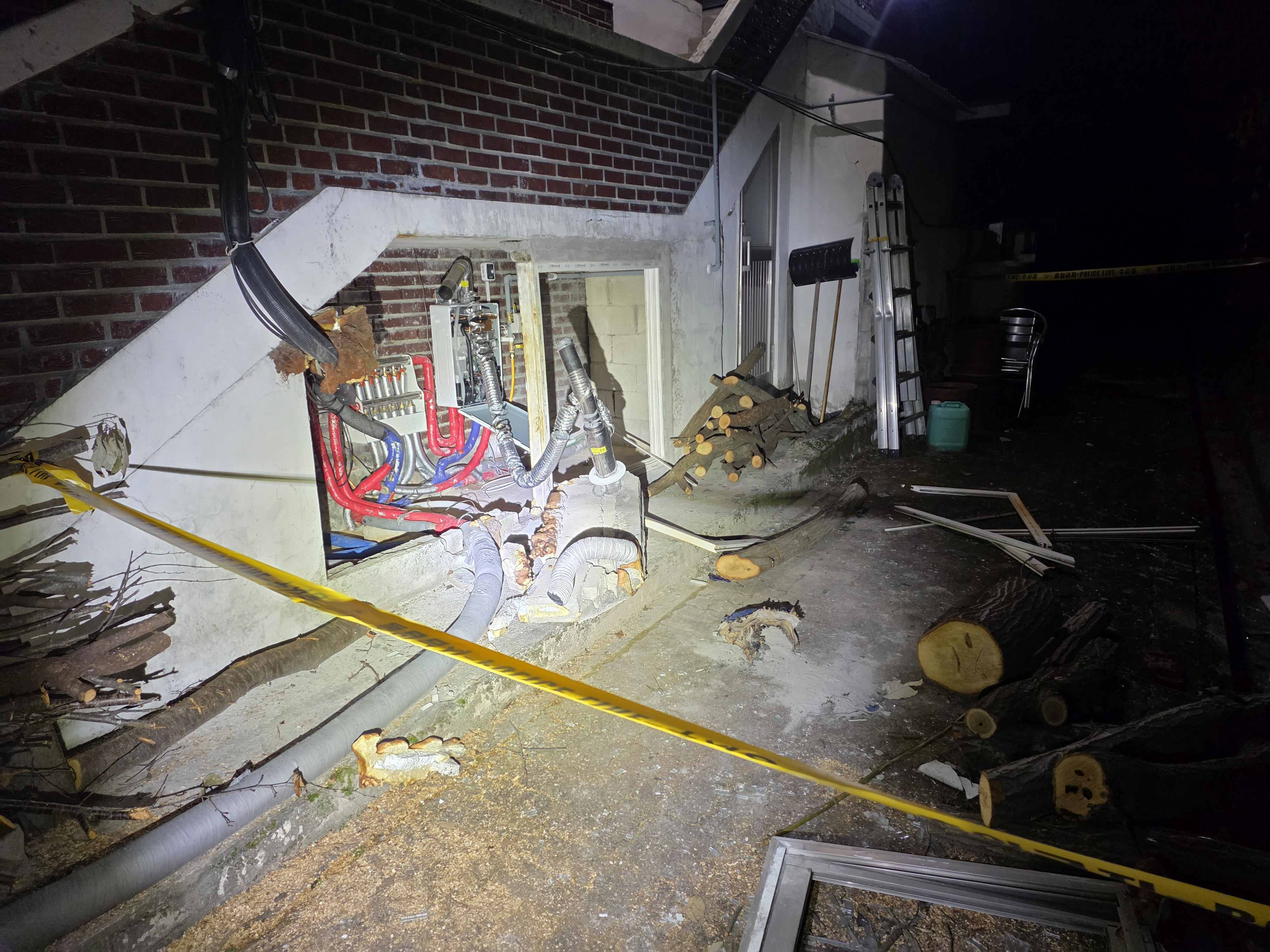 전북 완주 소양 단독주택서 가스 한국어 온라인 카지노 사고…70대 2~3도 화상